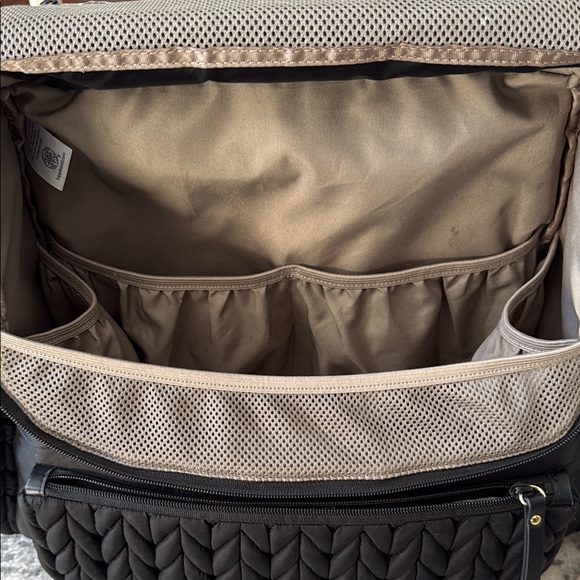 HAPP Diaper Bag - Picture 4 of 6